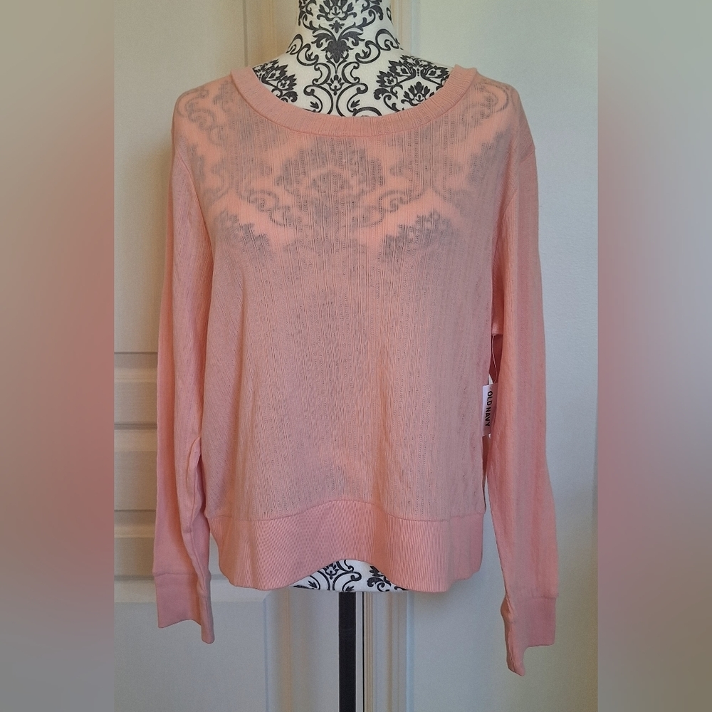 Old Navy XL long sleeve shirt peach colored